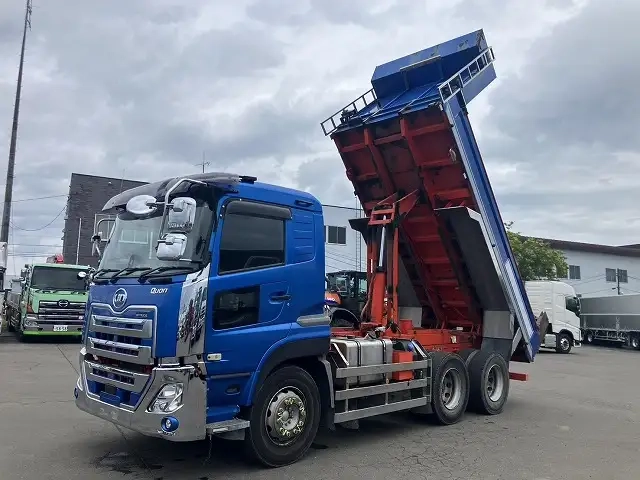 日産自動車 クオン 大型 土砂ダンプ 2PG-CW5AL(107632) 9枚目