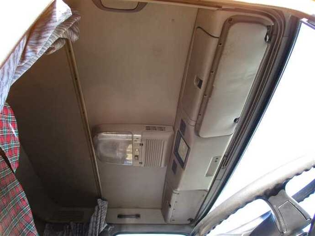 いすゞ ギガ 大型 平ボディ KC-CVR80H1(37981) 12枚目