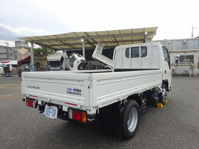 日産自動車 アトラス 小型 平ボディ 2RG-AJS88A(111847) 2枚目