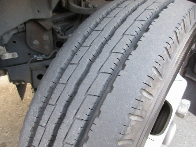 トヨタ トヨエース 小型 バン TKG-XZU605(9230) 31枚目