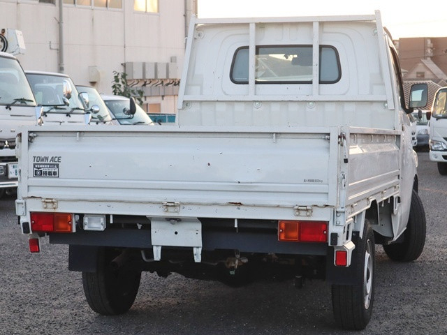 トヨタ タウンエース 小型 平ボディ 5BF-S403U(113334) 2枚目