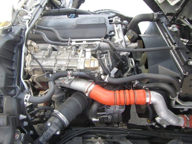 三菱ふそう キャンター 小型 冷蔵冷凍バン TPG-FEB50(9695) 40枚目