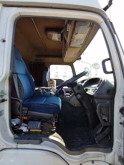 いすゞ ギガ 大型 トラクタ PKG-EXY52J8(4822) 29枚目