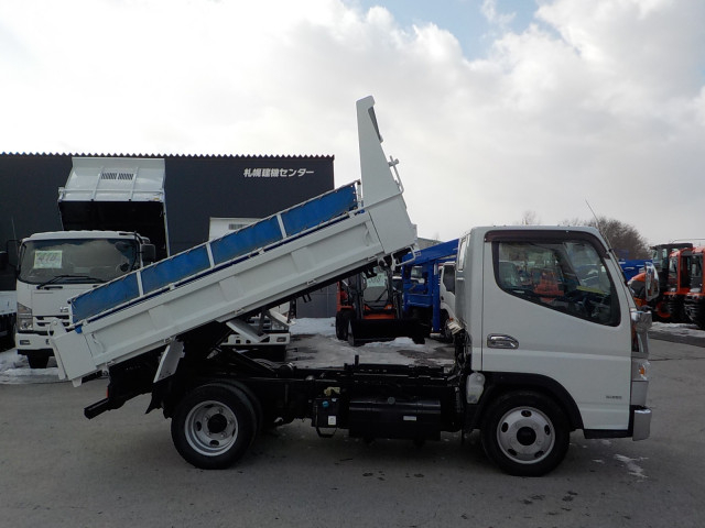 三菱ふそう キャンター 小型 土砂ダンプ TPG-FBA30(101399) 4枚目