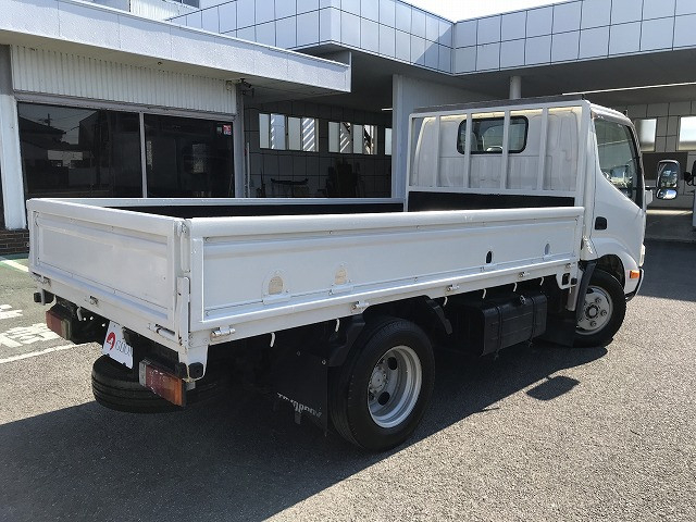 日野 デュトロ 小型 平ボディ SKG-XZU600M(110154) 6枚目