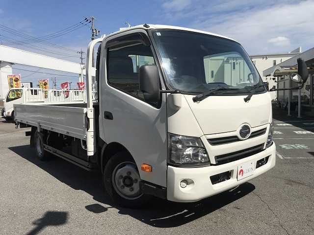 日野 デュトロ 小型 平ボディ TPG-XZU710M(111535) 3枚目