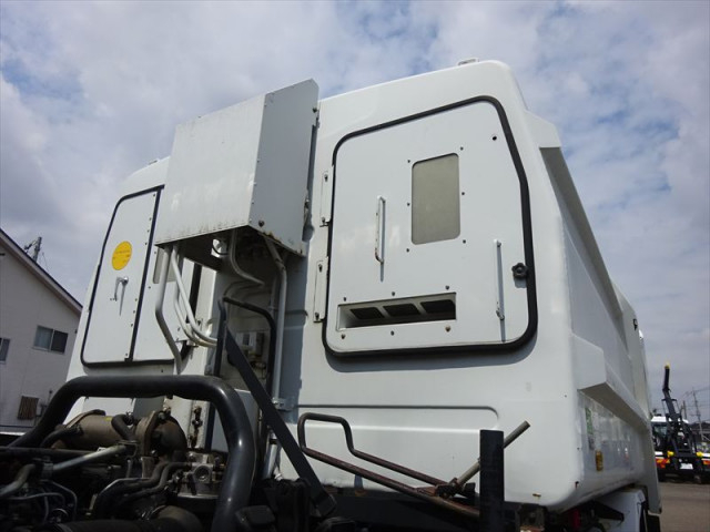 いすゞ エルフ 小型 塵芥車（プレス式） PDG-NPR75N(110686) 33枚目