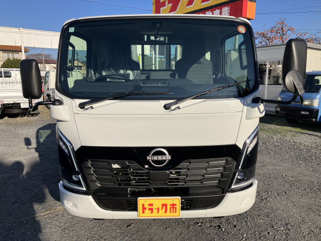 日産自動車 アトラス 小型 平ボディ 3DF-AHR87AF(108469) 9枚目