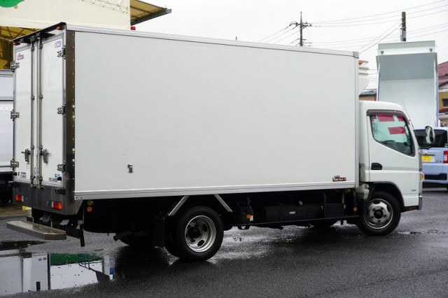 三菱ふそう キャンター 小型 冷蔵冷凍バン TPG-FEA50(110808) 8枚目