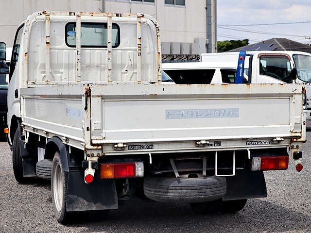 トヨタ トヨエース 小型 平ボディ TKG-XZC605(109217) 2枚目