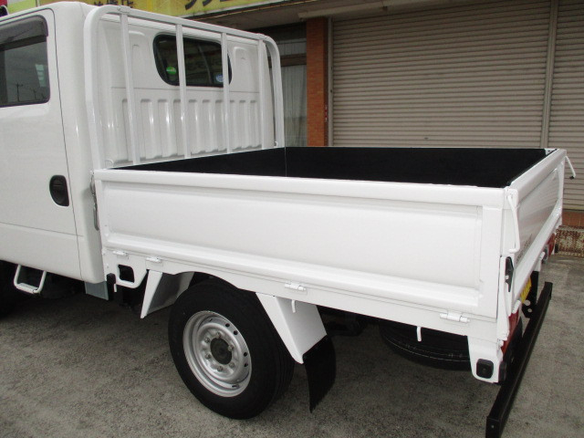 Nissan atlas Small Double cab CBF-SQ1F24(105660) 33枚目