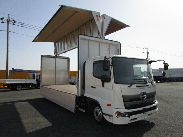 日野 レンジャー 中型 ウィング 2PG-FD2ABG(9511) 2枚目