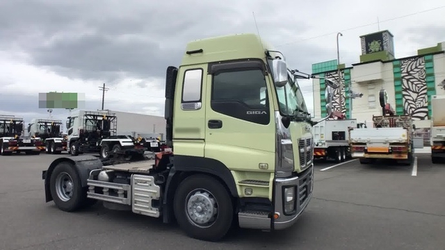 いすゞ ギガ 大型 トラクタ QKG-EXD52AD(37304) 24枚目