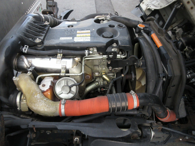 いすゞ エルフ 小型 バン BKG-NLR85AN(9227) 20枚目
