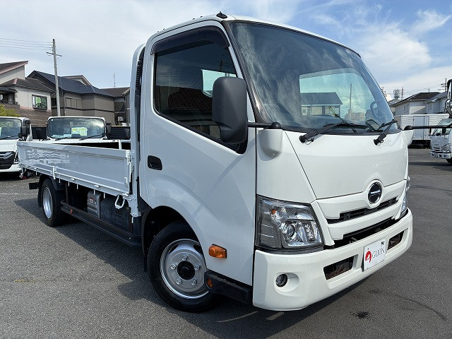 日野 デュトロ 小型 平ボディ 2RG-XZU710M(105453) 3枚目