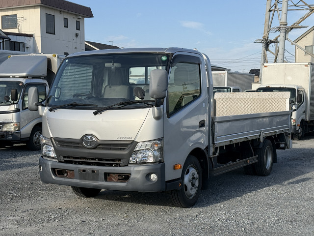 トヨタ ダイナ 小型 平ボディ TKG-XZC710(110770) 1枚目
