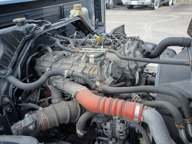 UDトラックス（日産） カゼット 小型 平ボディ TKG-FGB7Y(82561) 28枚目