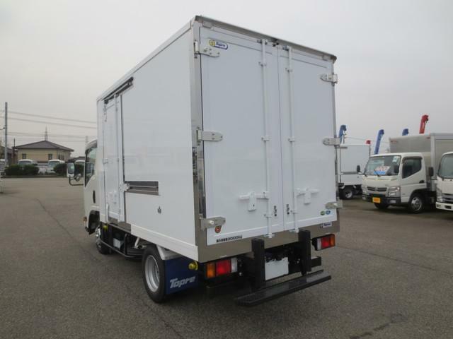 いすゞ エルフ 小型 冷蔵冷凍バン 2RG-NLR88AN(8588) 4枚目