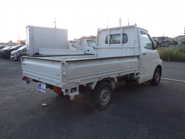 トヨタ タウンエース 小型 平ボディ DBF-S402U(112158) 6枚目