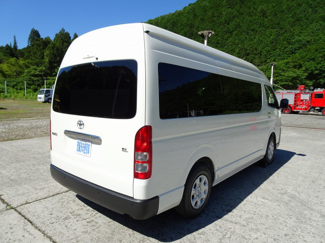 トヨタ 小型 バス 3DF-GDH223B(107076) 2枚目