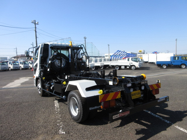 三菱ふそう ファイター 中型 コンテナ専用車 2KG-FK72F(99909) 3枚目