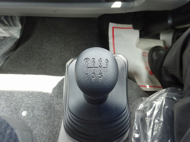 日野 デュトロ 小型 キャリアカー 2KG-XZU720M(108988) 35枚目