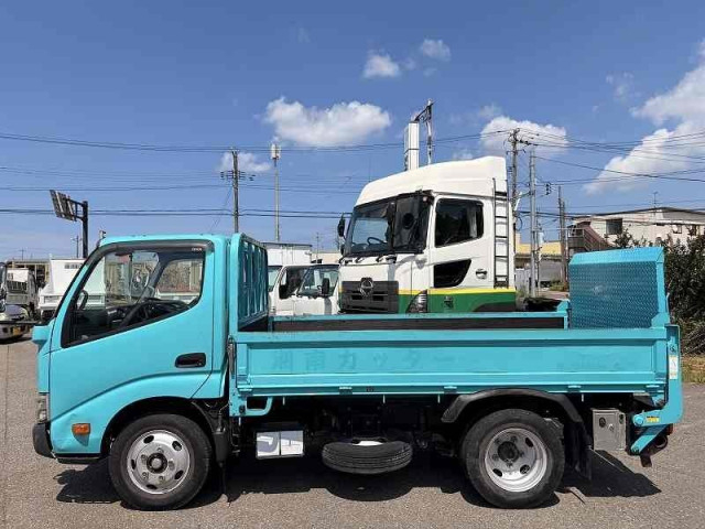 トヨタ トヨエース 小型 平ボディ TKG-XZU605(110730) 5枚目