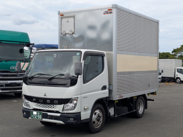 三菱ふそう キャンター 小型 バン 2RG-FBAV0(112007) 1枚目