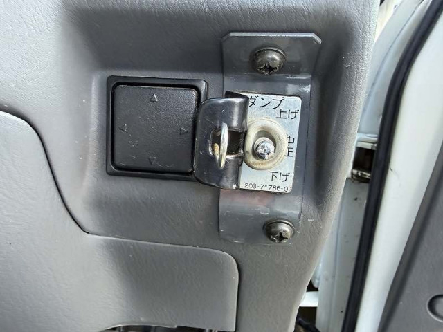 日産自動車 バネット 小型 土砂ダンプ ADF-SKF2LN(113426) 44枚目