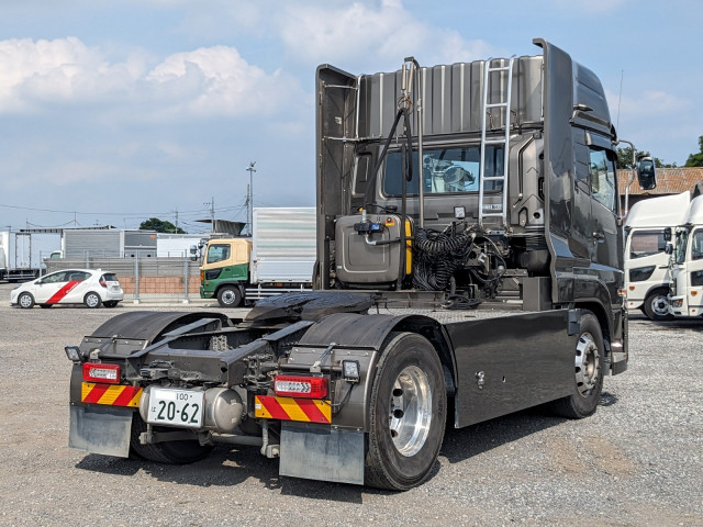 Nissan UD quon Large Tractor 2RG-GK5DAD(107460) 4枚目