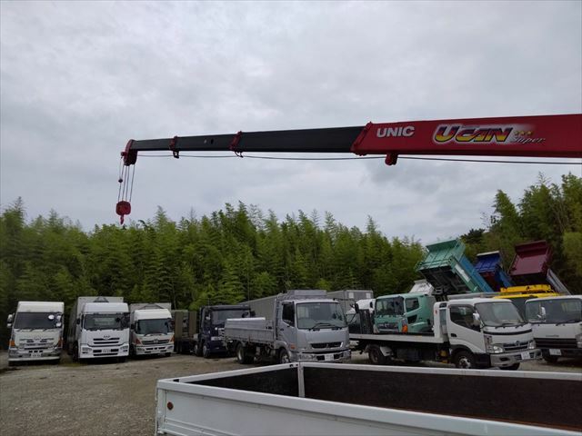 トヨタ ダイナ 小型 平ボディ（クレーン付） BDG-XZU344(11842) 28枚目