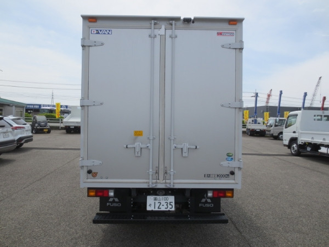 三菱ふそう キャンター 小型 バン 2RG-FBA20(104703) 7枚目