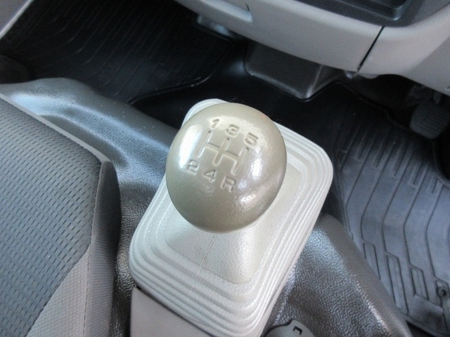 Nissan atlas Small Box body TKG-SZ2F24(6704) 31枚目