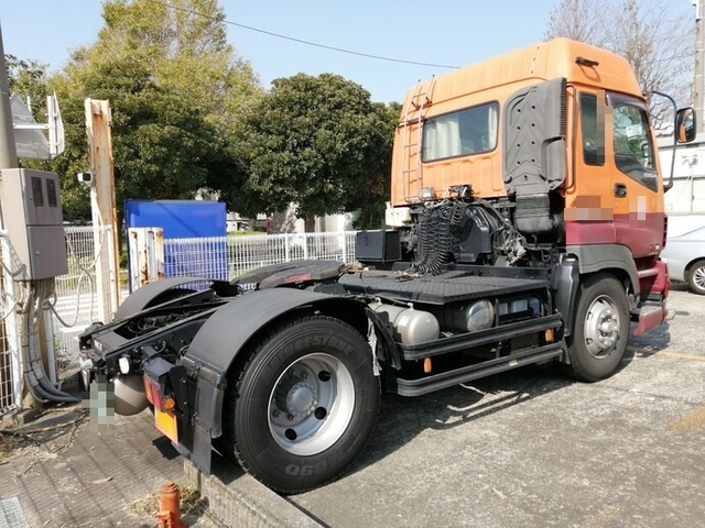 いすゞ ギガ 大型 トラクタ PDG-EXD52D8(4140) 4枚目