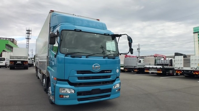UDトラックス（日産） クオン 大型 ウィング QKG-CG5ZA(37354) 38枚目
