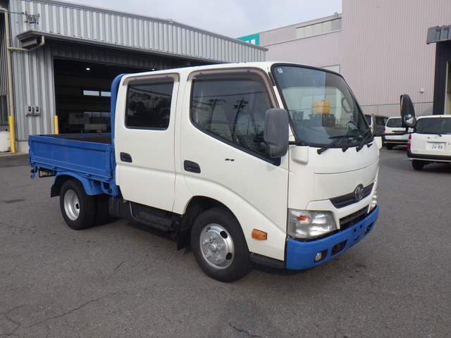 トヨタ ダイナ 小型 Wキャブ TKG-XZU605(111330) 1枚目