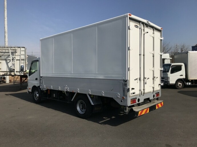 日野 デュトロ 小型 ウィング SKG-XZU710M(8439) 5枚目