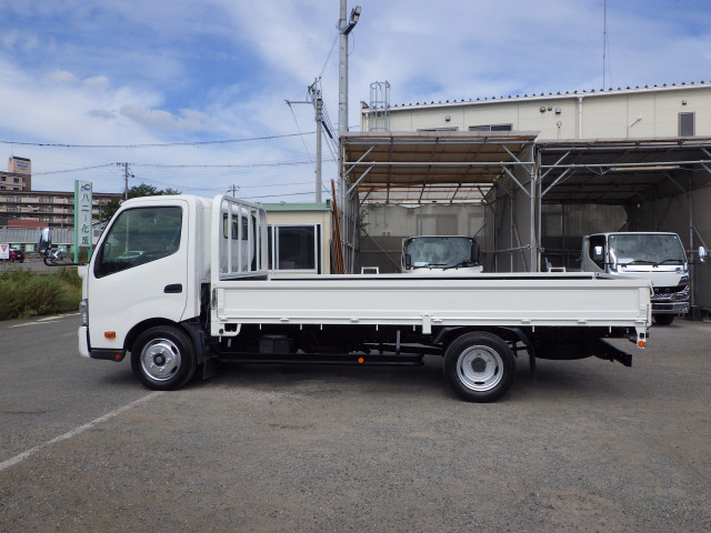 トヨタ ダイナ 小型 平ボディ TPG-XZU710(112513) 3枚目
