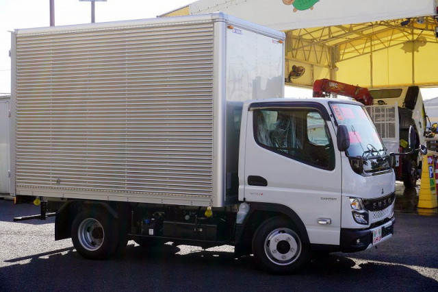 三菱ふそう キャンター 小型 バン 2RG-FBA20(110921) 6枚目