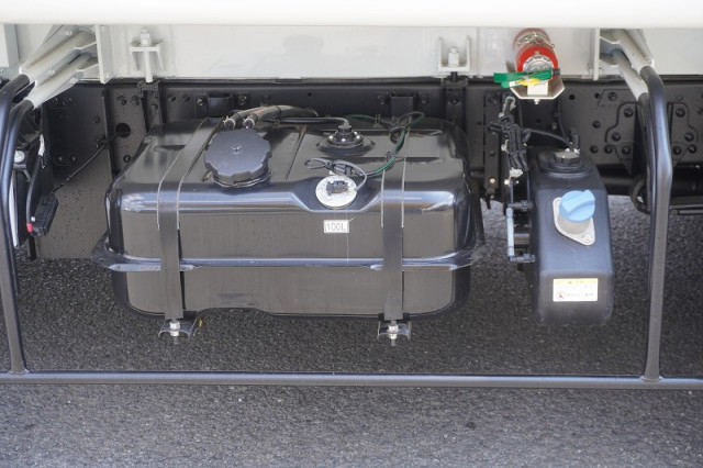 三菱ふそう ファイター 中型 塵芥車（プレス式） 2KG-FK72F(108428) 19枚目