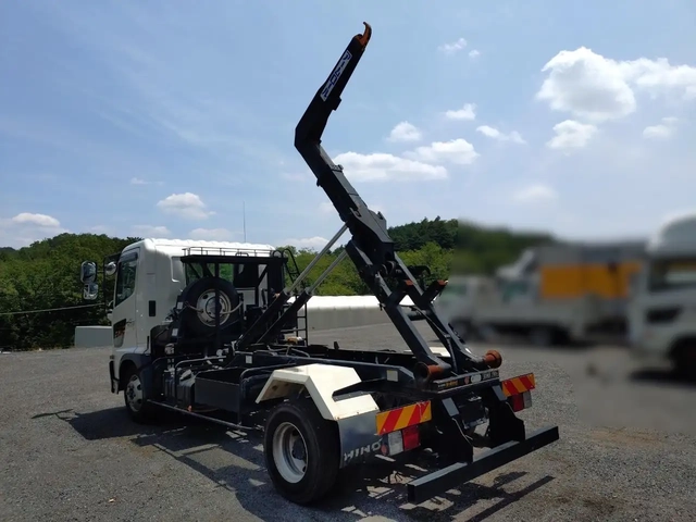 日野 レンジャー 中型 特装車・その他 2KG-FC2ABA(107586) 44枚目