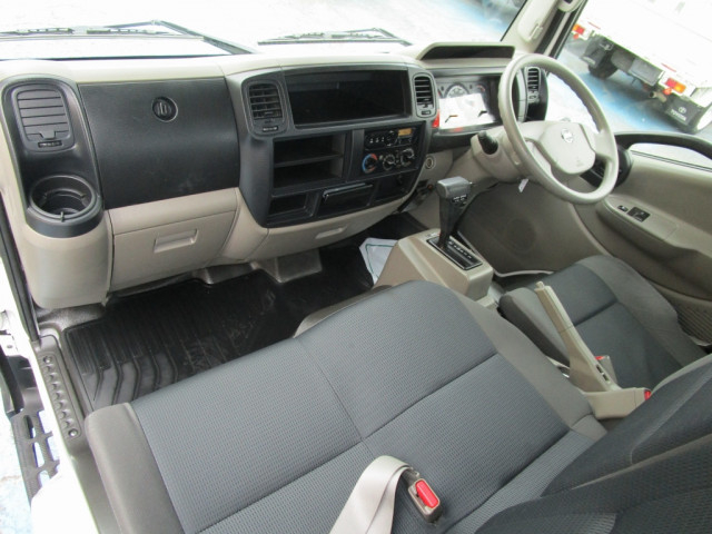 日産自動車 アトラス 小型 平ボディ CBF-SQ1F24(86182) 25枚目