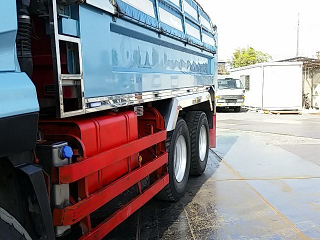 UDトラックス（日産） クオン 大型 土砂ダンプ ADG-CW4XL(9323) 61枚目