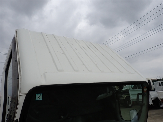 Isuzu elf Small Flat body 2RG-NJR88A(106456) 32枚目