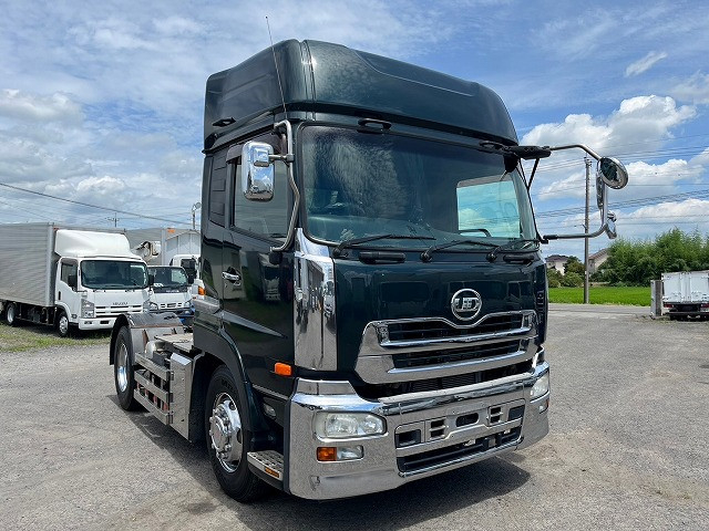UDトラックス（日産） クオン 大型 トラクタ LKG-GK5XAB(87024) 4枚目