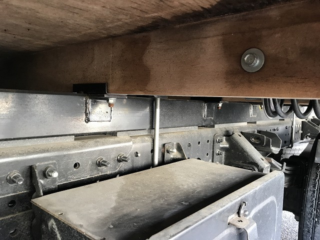 三菱ふそう キャンター 小型 平ボディ（クレーン付） 2RG-FEB80(97123) 40枚目