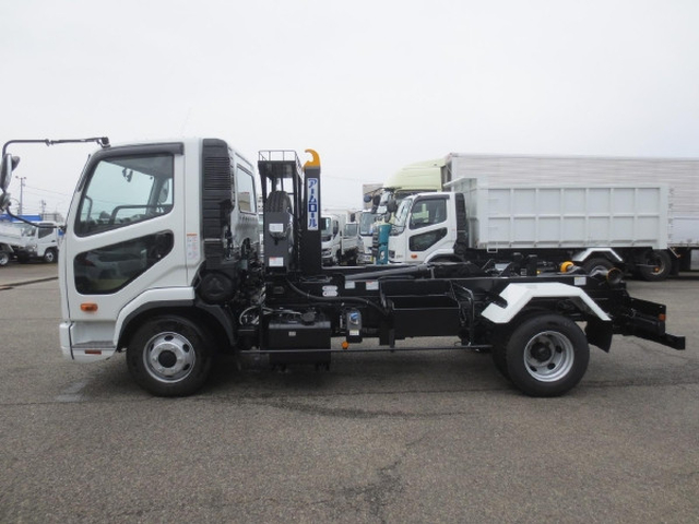 三菱ふそう ファイター 中型 コンテナ専用車 2KG-FK72F(101737) 9枚目