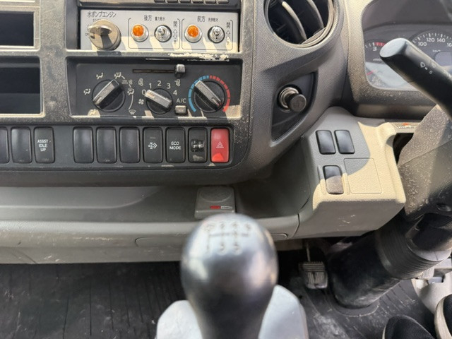 日野 デュトロ 中型 高圧洗浄車 TKG-XZU700X(110739) 33枚目