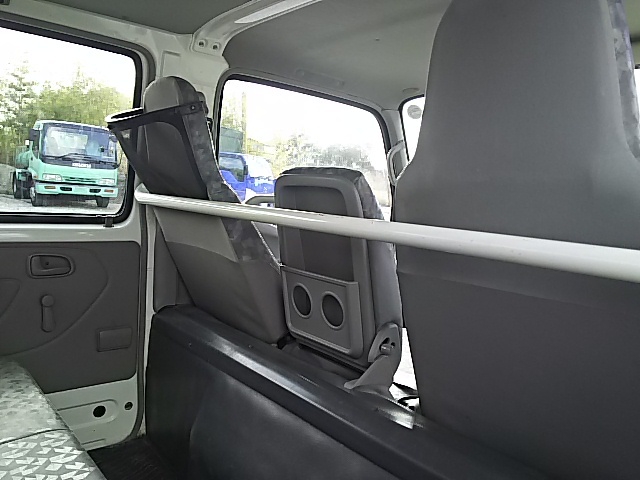 トヨタ ダイナ 小型 Wキャブ BDG-XZU308(7628) 27枚目