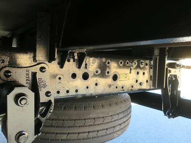 いすゞ エルフ 小型 平ボディ TPG-NPS85AR(38872) 9枚目